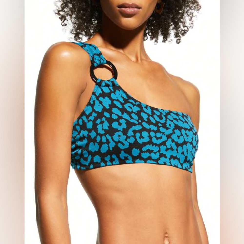 Solid and stripe bikini top